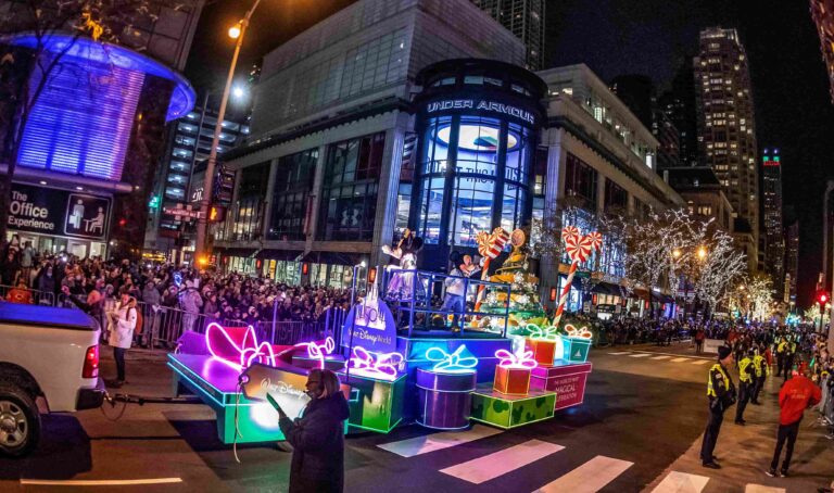 Chicago Christmas Parade 2026: Your Ultimate Guide to Holiday Magic